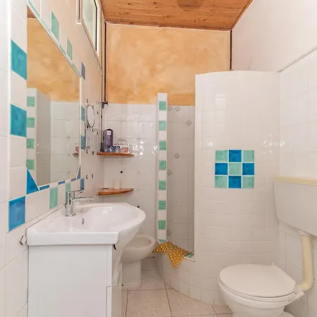 Il Rifugio Sul Mare Con Piscina Apartmán