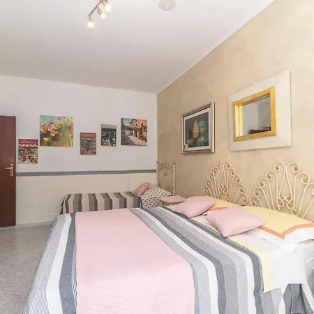 Il Rifugio Sul Mare Con Piscina Apartmán