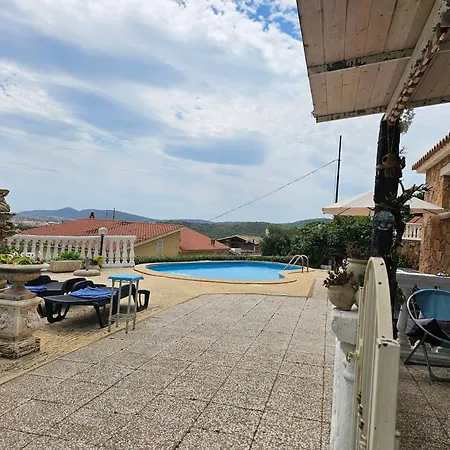 Il Rifugio Sul Mare Con Piscina Apartmán